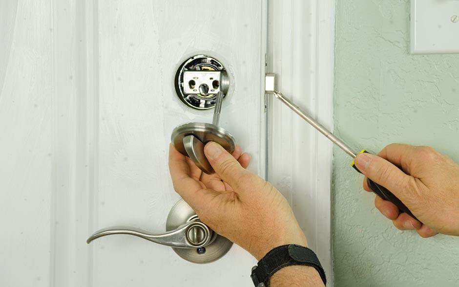 ouverture porte blindée Bricard Istres